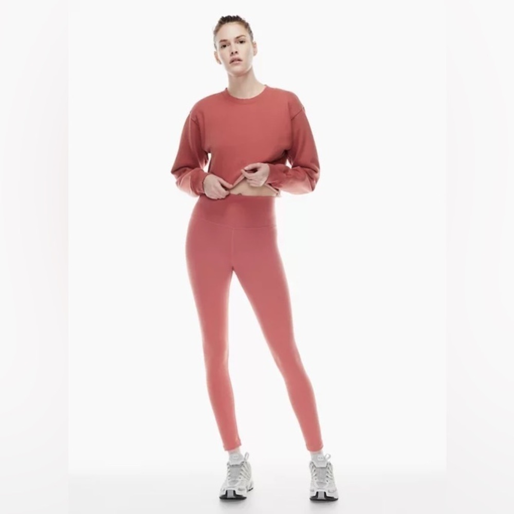 Aritzia TNA Leggings - Picture 2 of 9